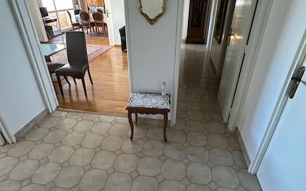 Appartement à vendre    2 pièces • 74,89 m2 Créteil