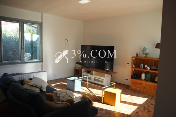 Maison
                                                                                                                                                                                                                                                                                                                        4 pièce(s)                                                                                                                                                                                                          3 chambre(s)                                                                                                                                                                                                          127.5  m²