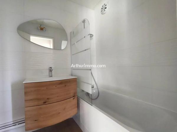 Location                                                      Appartement
                        
                     4 pièces                      68 m2                     à Sucy-en-Brie