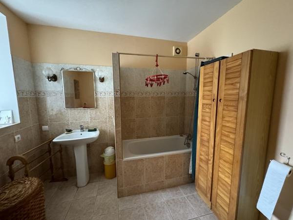 Maison à vendre |  La Châtre |  4 pièces | 137 m²