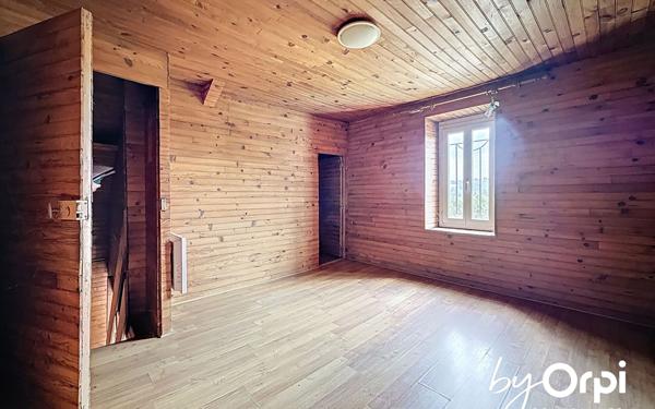 Appartement à vendre    4 pièces • 82,97 m2 Saint-Éloy-les-Mines