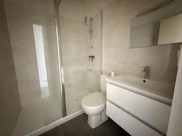 Location                                                      Appartement
                        
                     2 pièces                      44 m2                     à Dinan