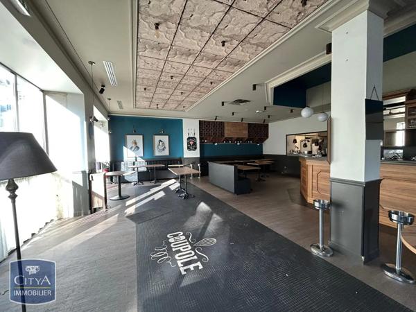 Local commercial à louer 364m² Châtellerault (86100)