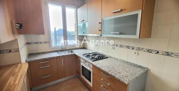 Appartement à LE RAINCY, 93340 - 3 pièces 67m²