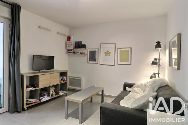 Location studio 26 m² Marseille 4