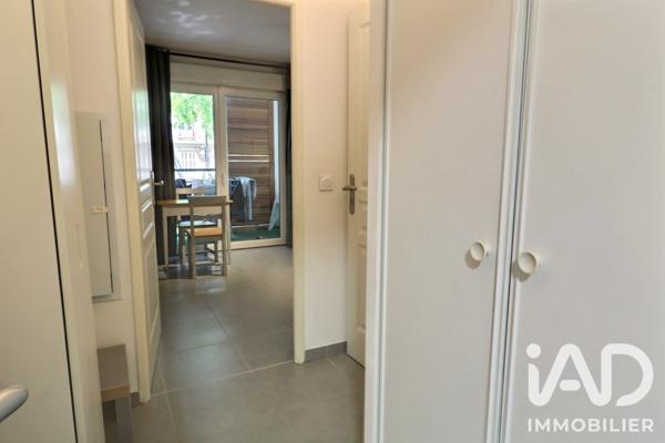 Location studio 26 m² Marseille 4