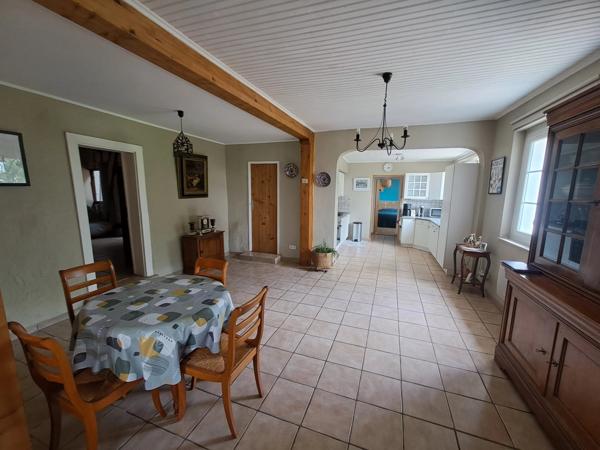 Jolie demeure avec maison d’amis à deux pas de Tonneins