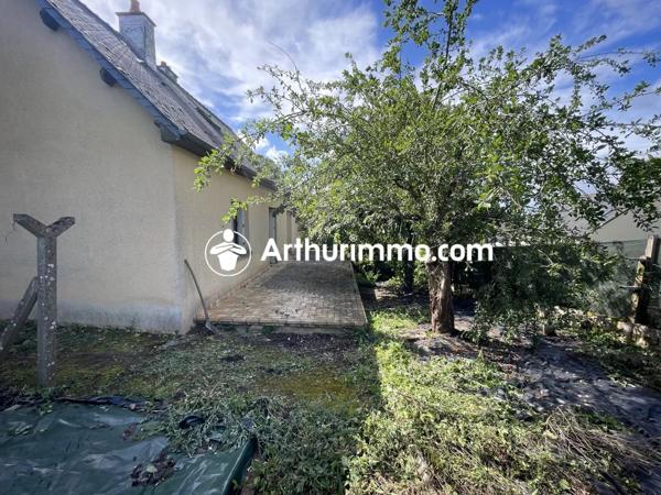 Vente                                                      Maison
                        
                     5 pièces                      112 m2                     à Villaines-la-Juhel