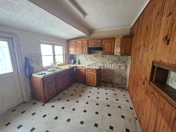 Vente
                Maison117 m² - 4 Pièces -
                    SALIGNY (89100)