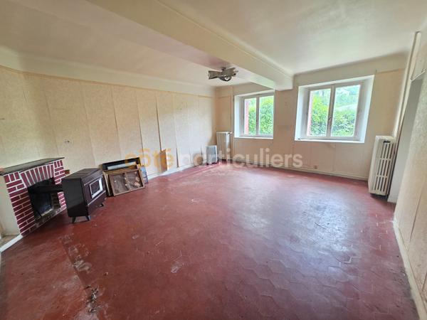 Vente
                Maison117 m² - 4 Pièces -
                    SALIGNY (89100)