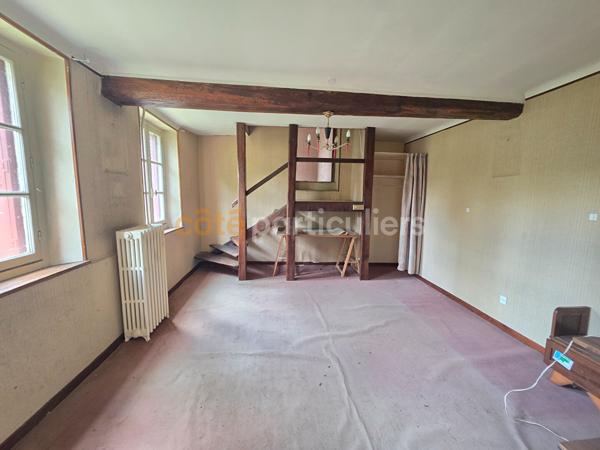 Vente
                Maison117 m² - 4 Pièces -
                    SALIGNY (89100)