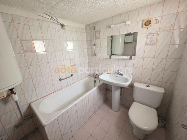 Vente
                Maison117 m² - 4 Pièces -
                    SALIGNY (89100)
