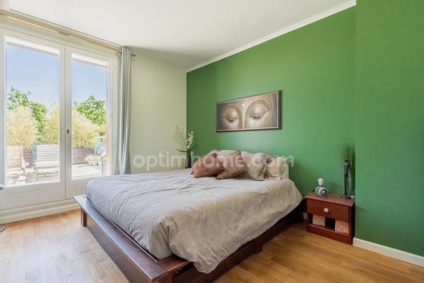 Appartement à vendre 5 pièces LES PAVILLONS SOUS BOIS (93)