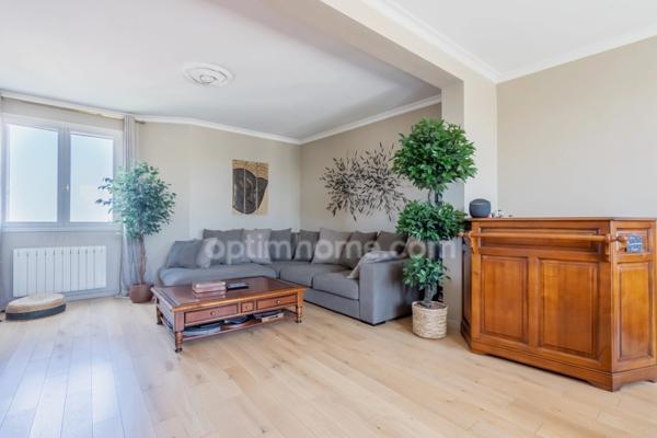 Appartement à vendre 5 pièces LES PAVILLONS SOUS BOIS (93)