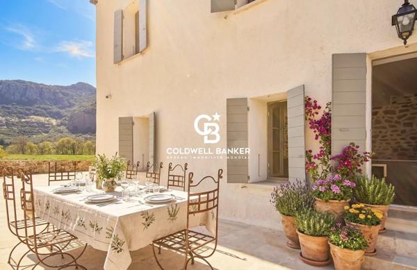 Mas 8 pièces à vendre Le Muy - 83490 / Réf: 21959-VD