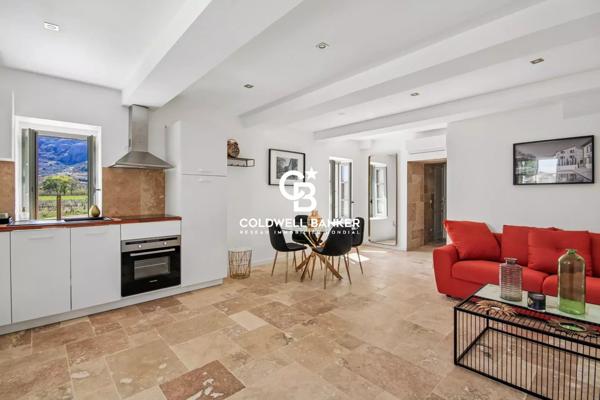 Mas 8 pièces à vendre Le Muy - 83490 / Réf: 21959-VD