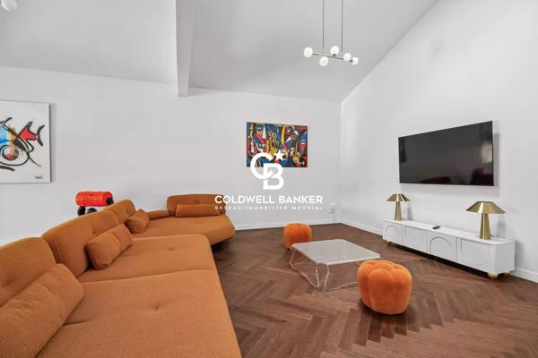 Mas 8 pièces à vendre Le Muy - 83490 / Réf: 21959-VD