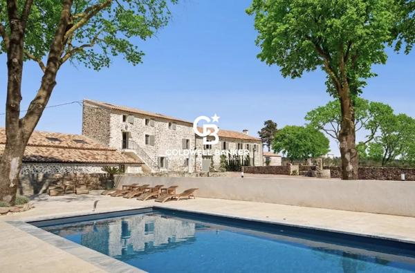 Mas 8 pièces à vendre Le Muy - 83490 / Réf: 21959-VD