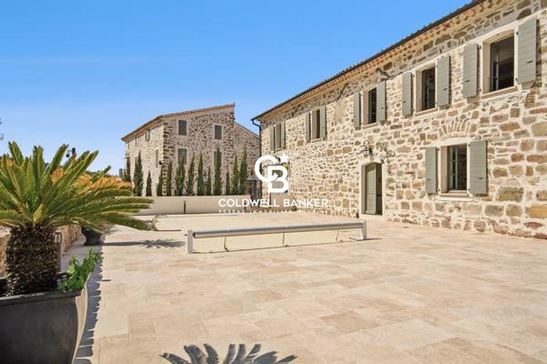 Mas 8 pièces à vendre Le Muy - 83490 / Réf: 21959-VD