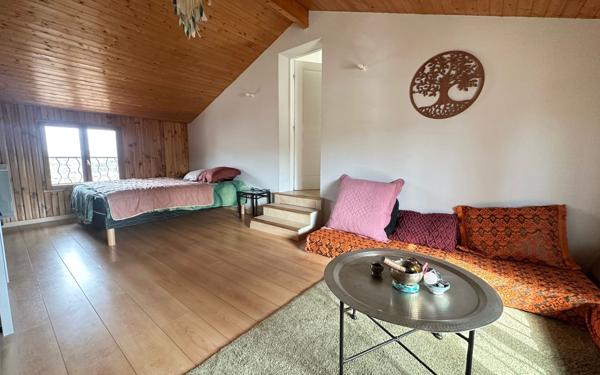 Maison à vendre    5 pièces •  Noé