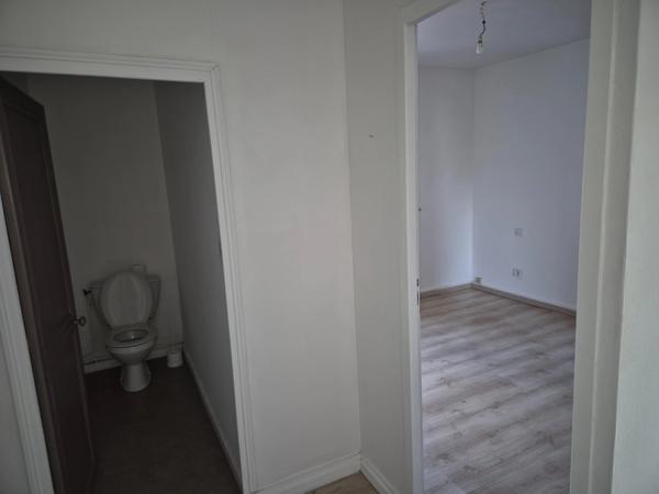 Maison proche gare, terrasse, cour, 3 chambres