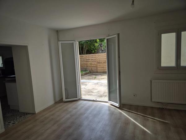 Maison proche gare, terrasse, cour, 3 chambres