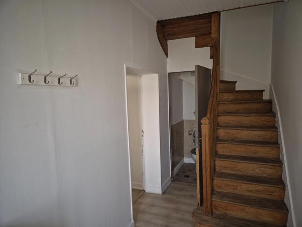 Maison proche gare, terrasse, cour, 3 chambres