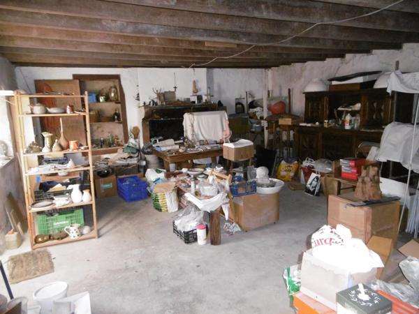 Propriété de caractère dans un hameau