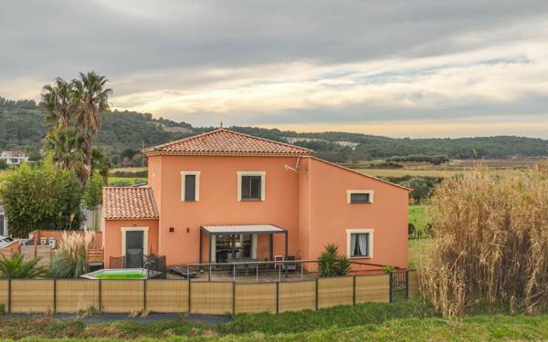 Maison à vendre    6 pièces •  Calvisson