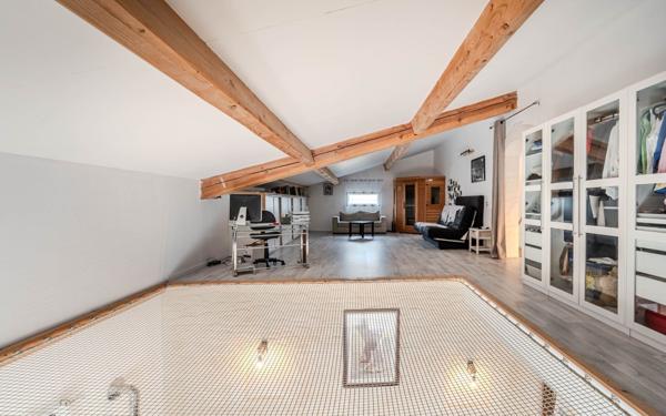 Maison à vendre    6 pièces •  Calvisson