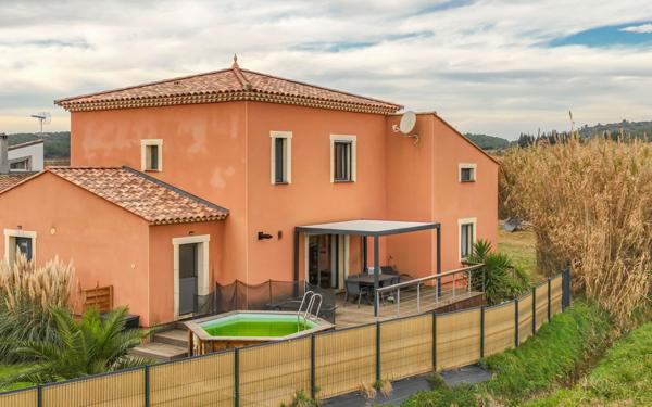 Maison à vendre    6 pièces •  Calvisson