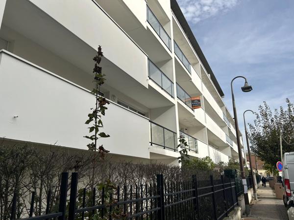 Location Appartement 4 pièces 87 m2 à Chartres