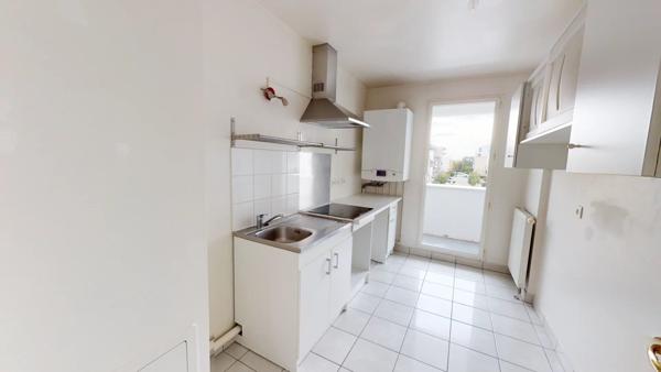 Location Appartement 4 pièces 87 m2 à Chartres
