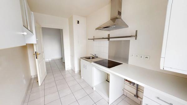 Location Appartement 4 pièces 87 m2 à Chartres