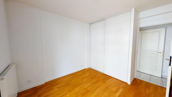 Location Appartement 4 pièces 87 m2 à Chartres