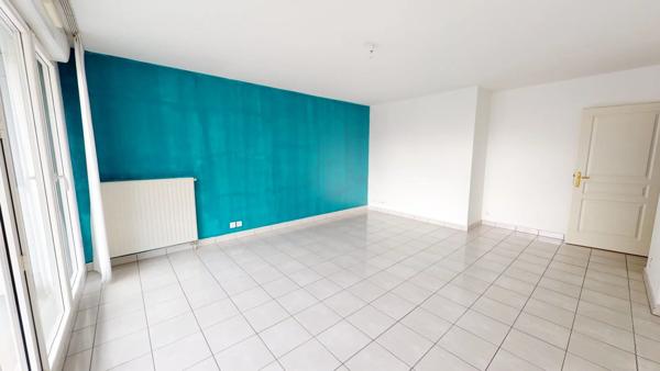 Location Appartement 4 pièces 87 m2 à Chartres