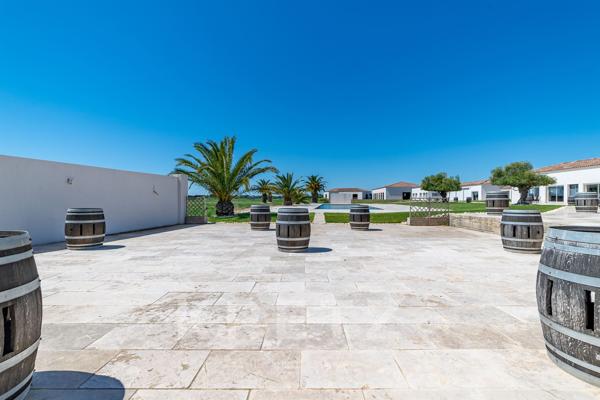 Domaine d'exception au coeur de la Camargue avec haut potentiel
