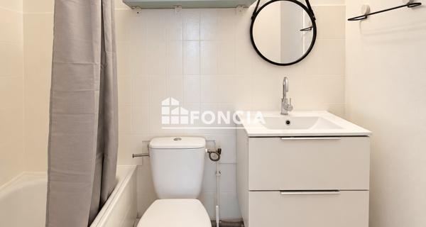 À vendre Studio 21 m² - Bordeaux 33800