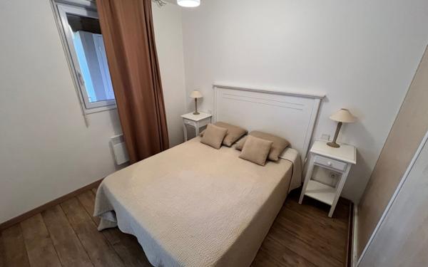 Maison à vendre    2 pièces • 32,72 m2 Parentis-en-Born