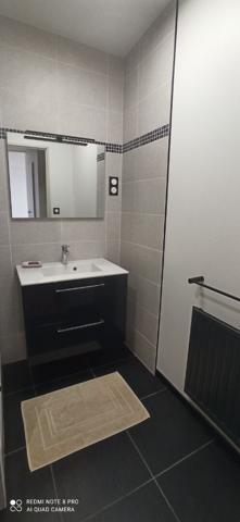 Très bel appartement rénové 1 chambre Rouen avec garage sécurisé dans résidence