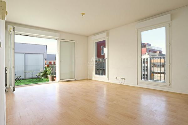 Appartement Nanterre 3 pièce(s) €340 000 ** - Référence 15322