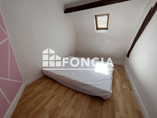 Location Appartement 3 pièces 42.8 m² - 29 RUE PARISIS Dreux 28100