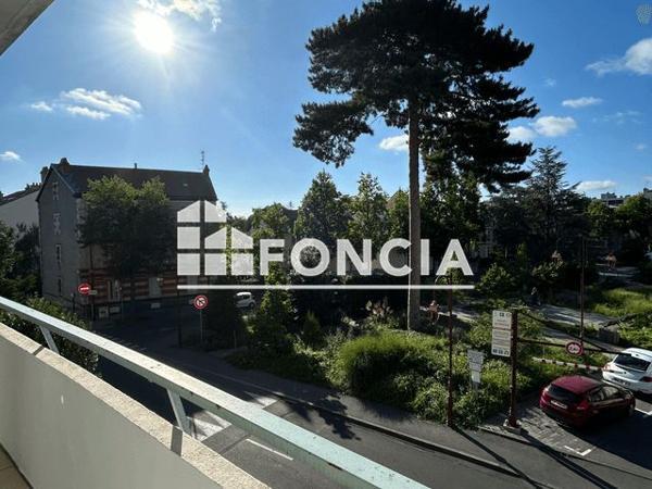 Location Appartement 3 pièces 66.97 m² - 7 RUE DESAIX Chamalieres 63400