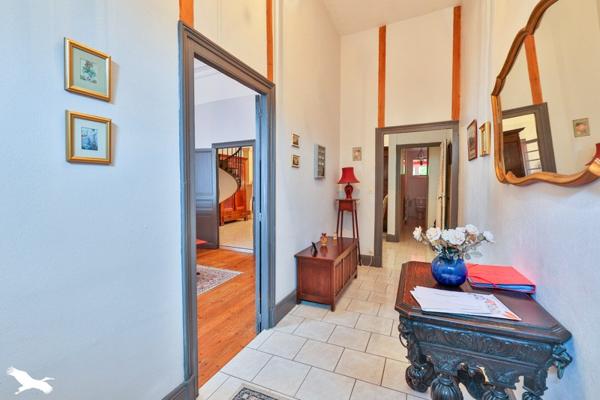 Maison à vendre |  Jarnac |  8 pièces | 281 m²