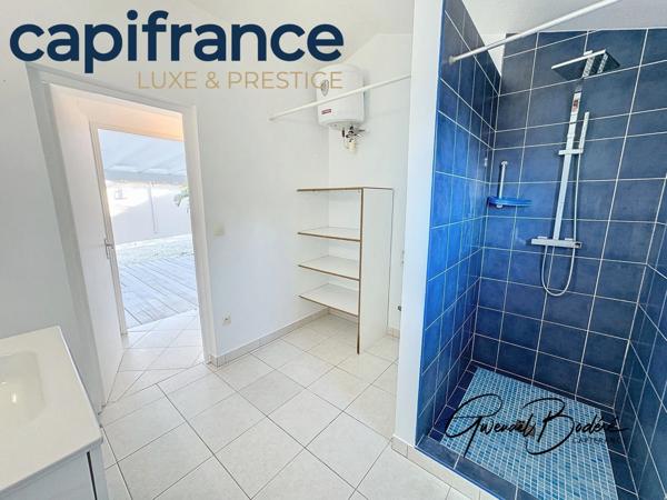 Maison vue mer à vendre 6 pièces LE MOULE (971)