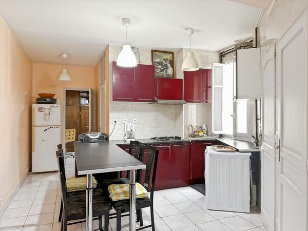 Appartement Paris 2/3 pièces 40 m2