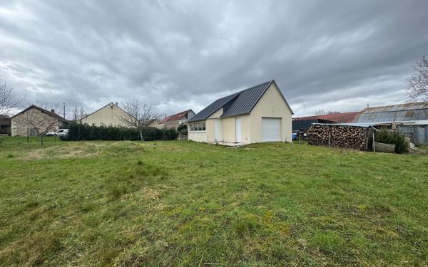 Terrain à vendre    Couffy