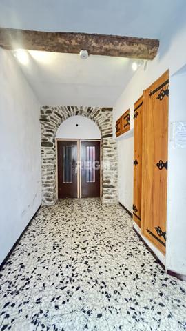 Arles-sur-Tech (66150) Ensemble immobilier avec terrains