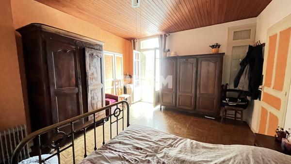 Arles-sur-Tech (66150) Ensemble immobilier avec terrains