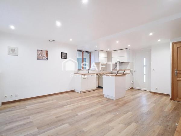 Maison divisée en 2 appartements F2